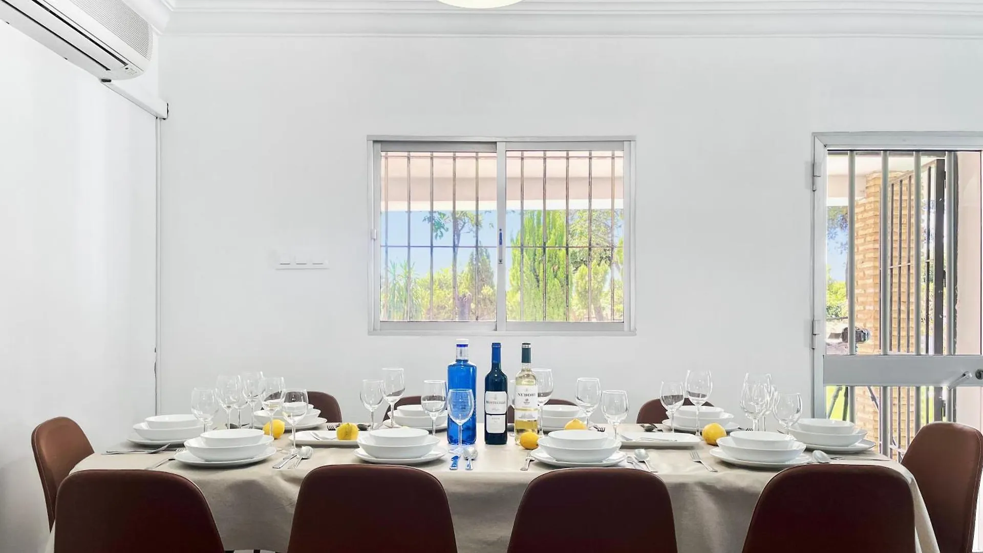 Villa San Patricio I Piscina Privada I Jacuzzi Spa I Bbq I Ps5 I Aire Acon I 3000M2 I 5Min-Centro Jerez de la Frontera