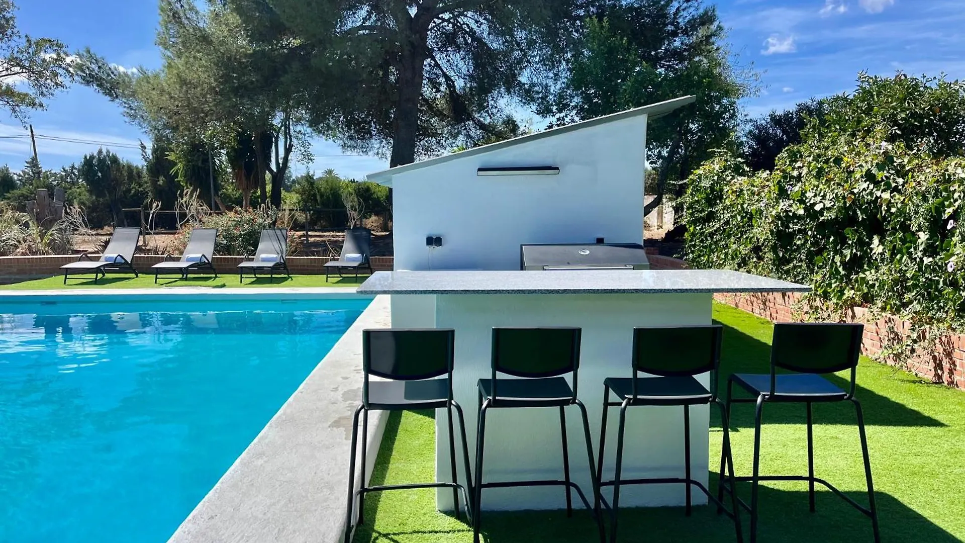 Villa San Patricio I Piscina Privada I Jacuzzi Spa I Bbq I Ps5 I Aire Acon I 3000M2 I 5Min-Centro Jerez de la Frontera